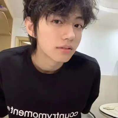 车修洁